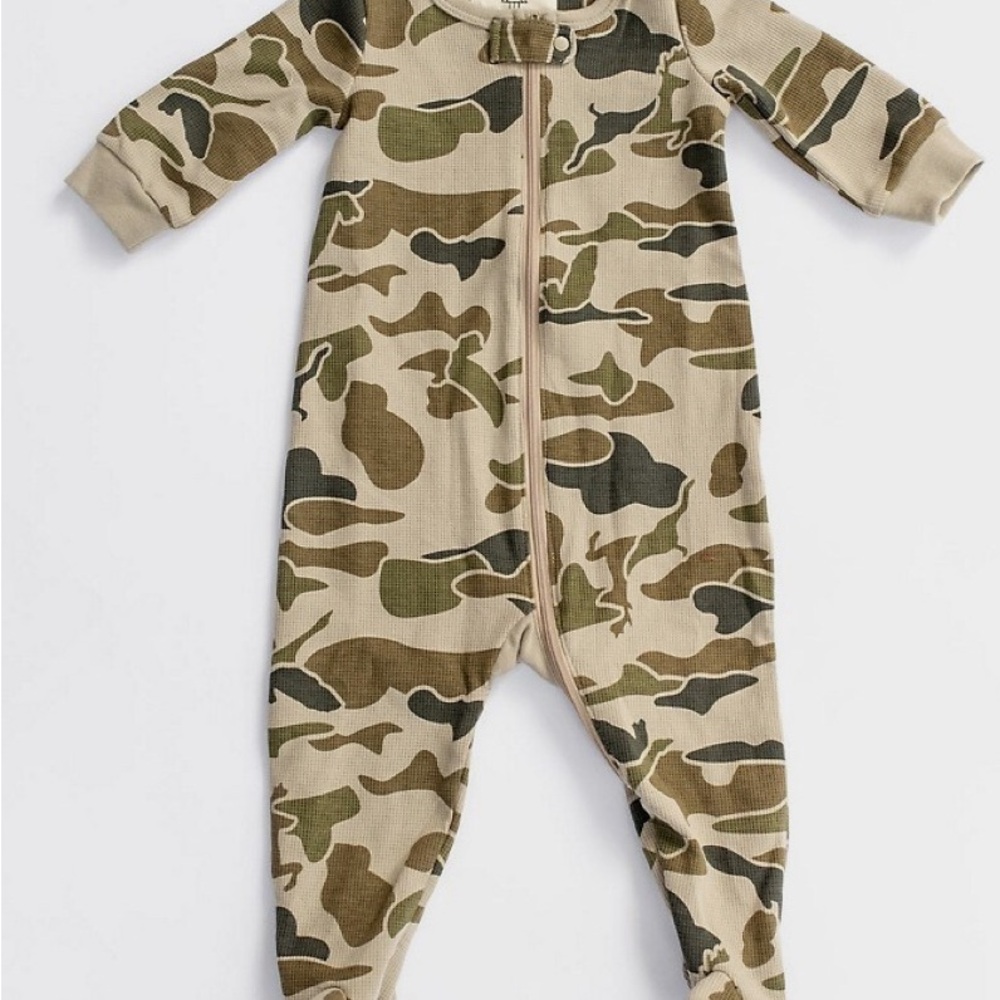 Giftable : Brand New Arborist Onesie for kid!